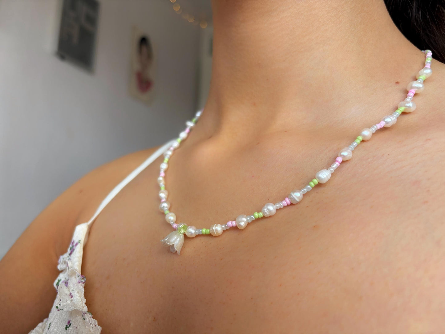 Pearl Beaded Flower Pastel Necklace