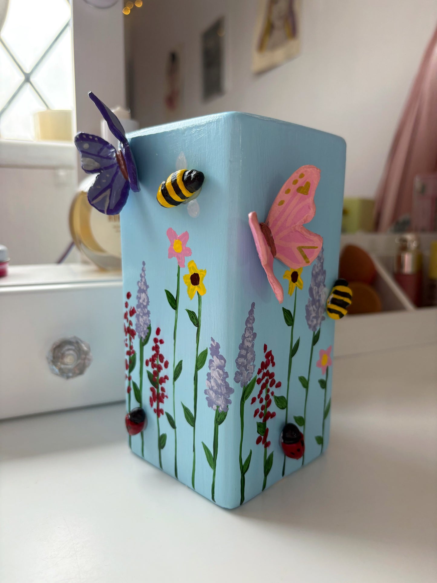 3D pastel wildlife vases with matching coasters. Hand painted wild flowers, clay bees, butterflies and ladybug, spring ceramic set.