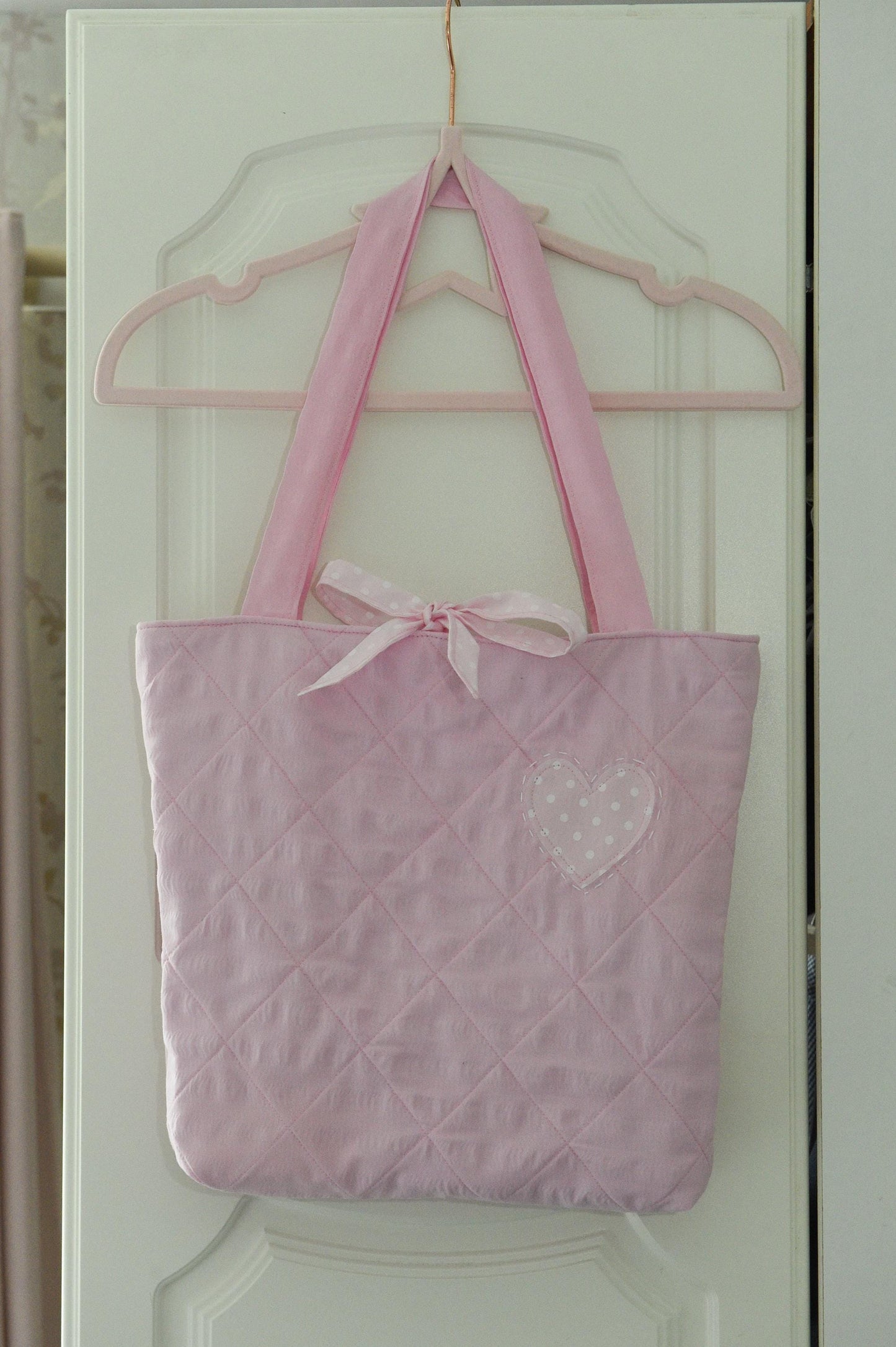 Pink Polka Dot Quilted Heart Appliqu̬ Tote Bag
