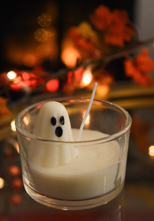 Trick or Treat Ghost Candle with Chocolate Hazelnut