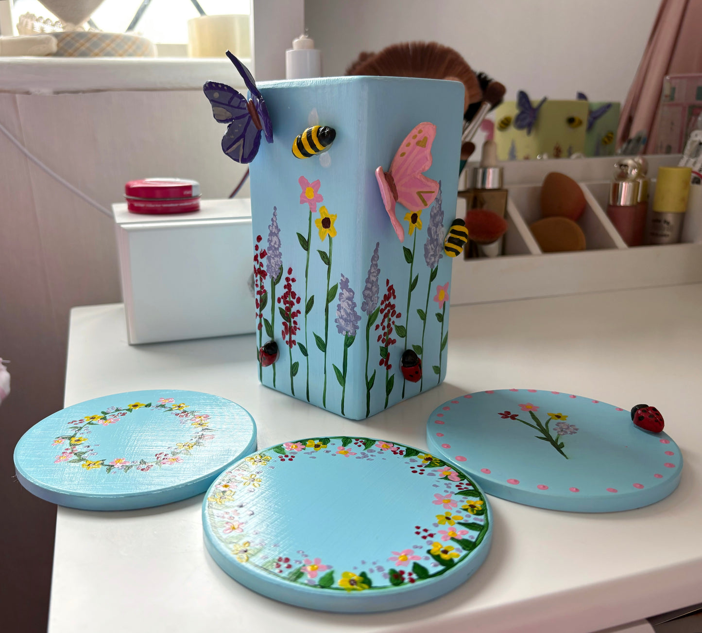 3D pastel wildlife vases with matching coasters. Hand painted wild flowers, clay bees, butterflies and ladybug, spring ceramic set.